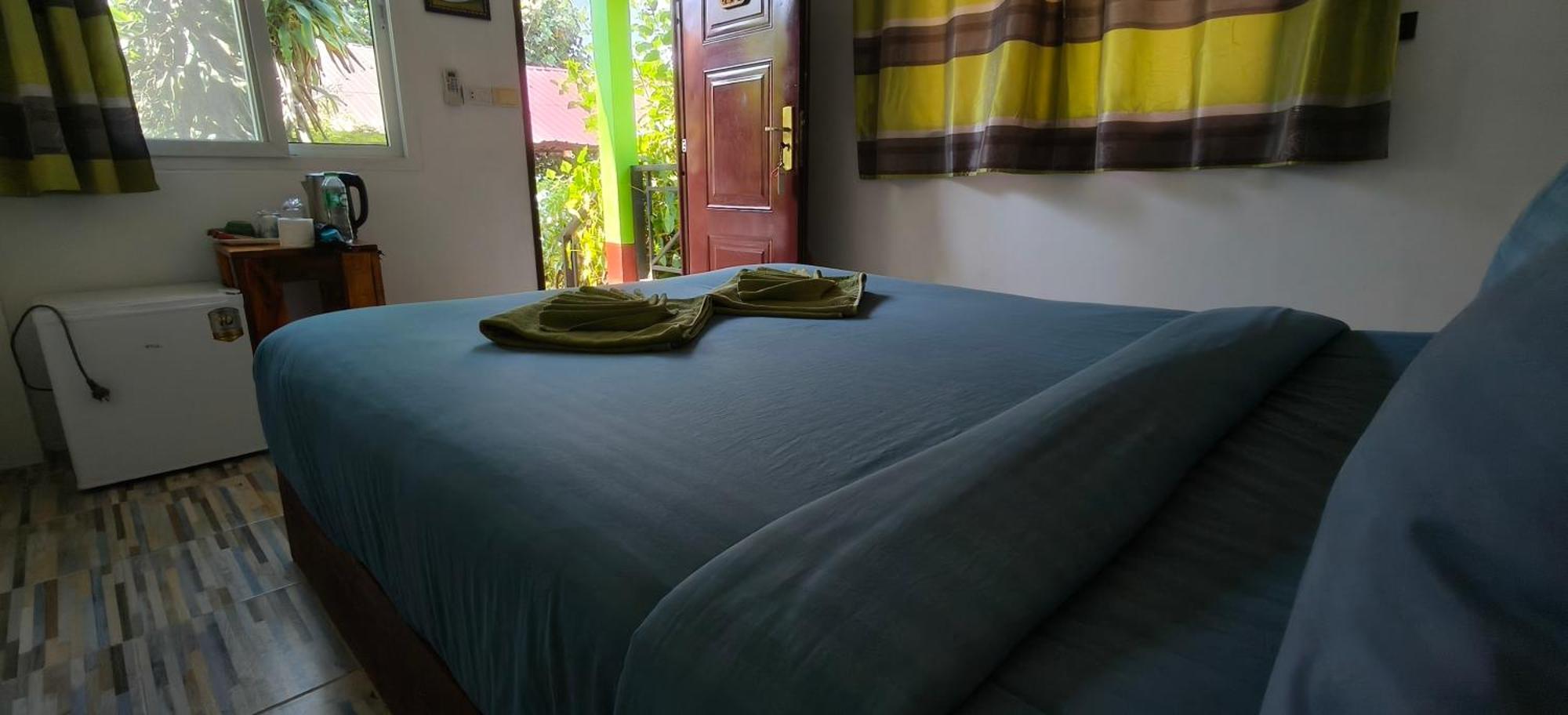 Yuyu Golden Beach Koh Chang Phòng bức ảnh
